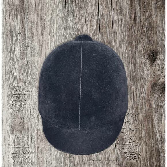 International riding helmet size 7 3/8 - Picture 4 of 4